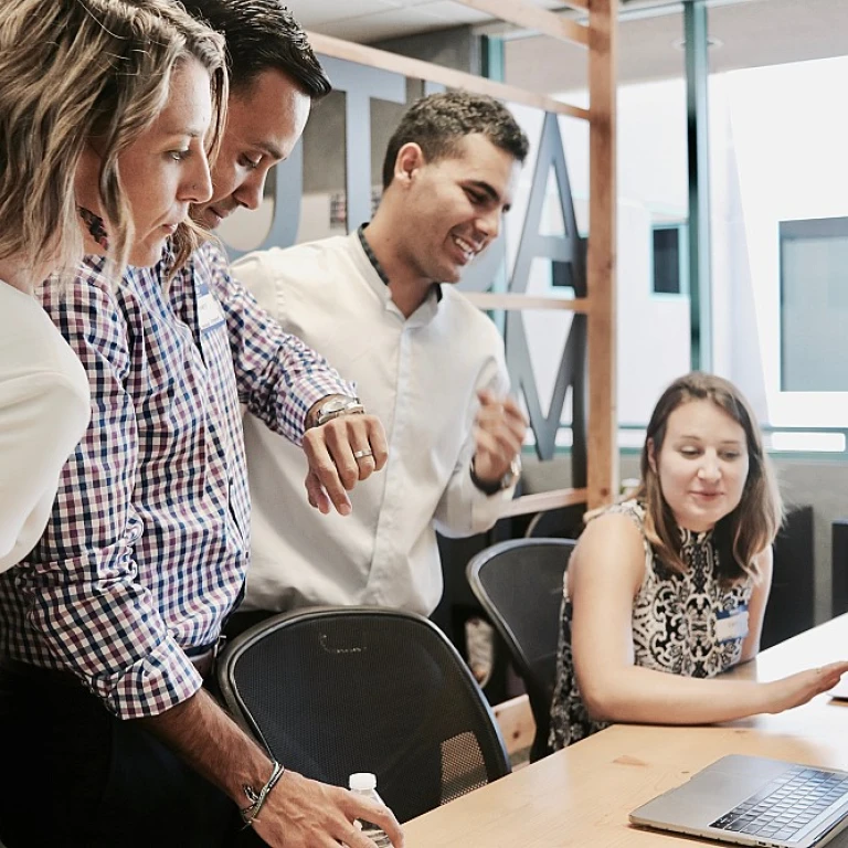 Enhancing Employee Evaluations with AI-Driven Performance Review Generators
